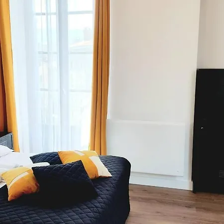 Hyper Centre De Grenoble, Esprit Industriel - Fibre * Grenoble